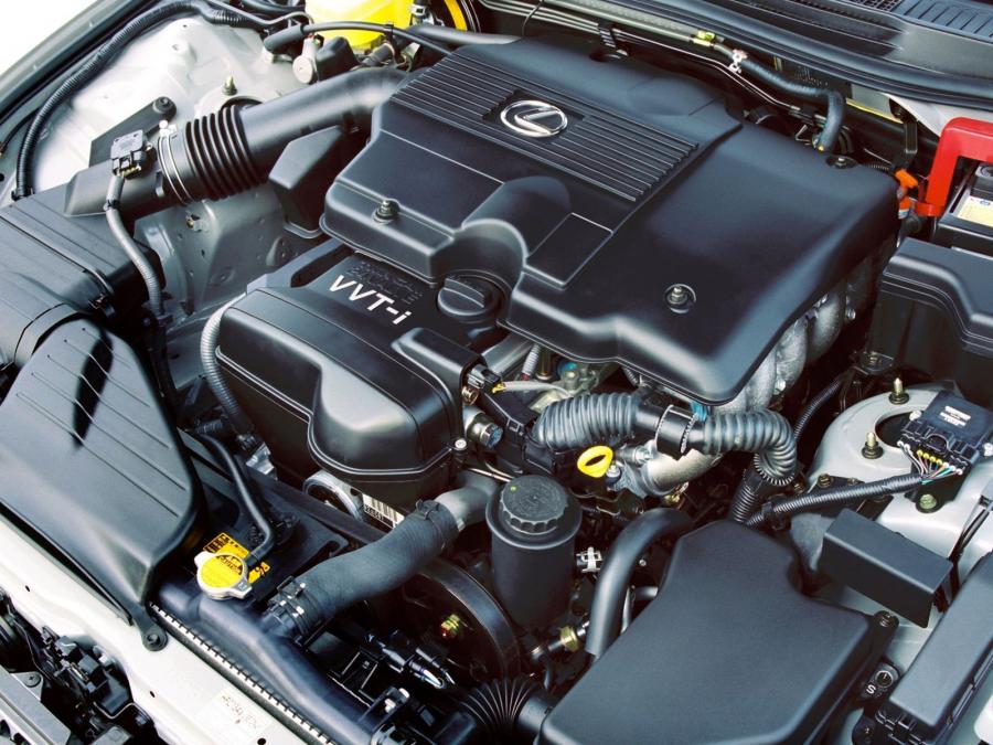  Lexus IS300 2001 года  (UK) (фото 6 из 7)